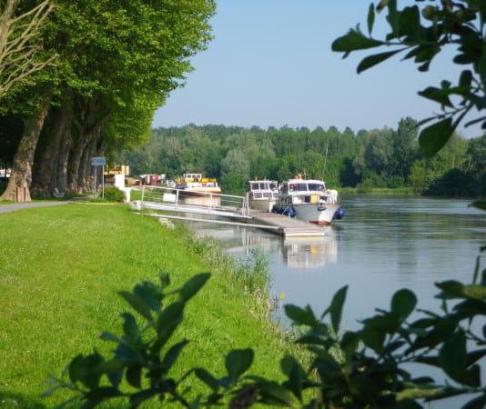 Halte fluviale de Bray-sur-Seine, proche de Provins