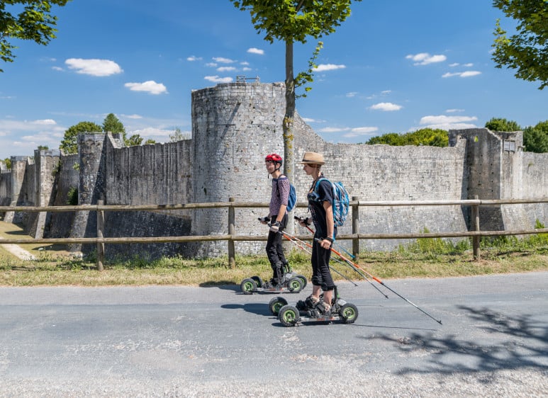 Pratique du cross skating avec Skike Trek 77, dans la région de Provins